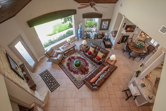 Building Photo - 15302 Bandera Falls Bend