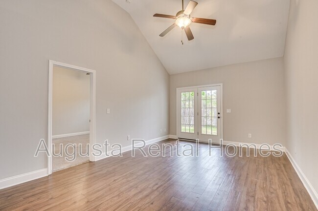 Building Photo - 5352 Nikki Way