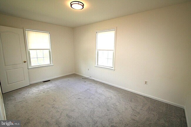 Building Photo - 4405 Apex Ln
