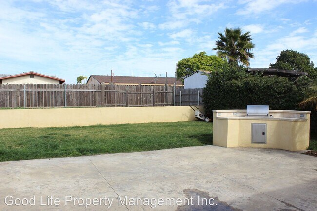Building Photo - 3 br, 1 bath House - 3172 Idlewild Way