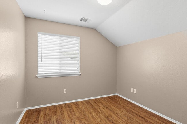 Building Photo - $500 Off One Month's Rent! Beautiful 4 Bedroom Corner Lot Home in Plum Creek