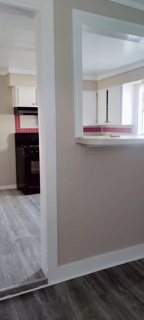 Building Photo - pan910