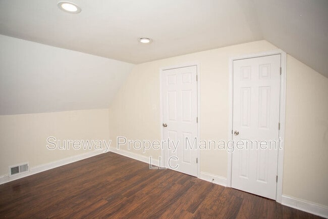 Building Photo - 49 Granite Ln