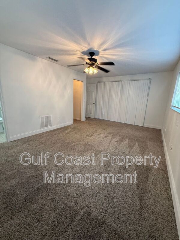 Building Photo - 13802 Second St