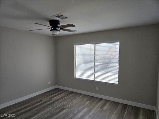 Building Photo - 4719 Cosley Dr