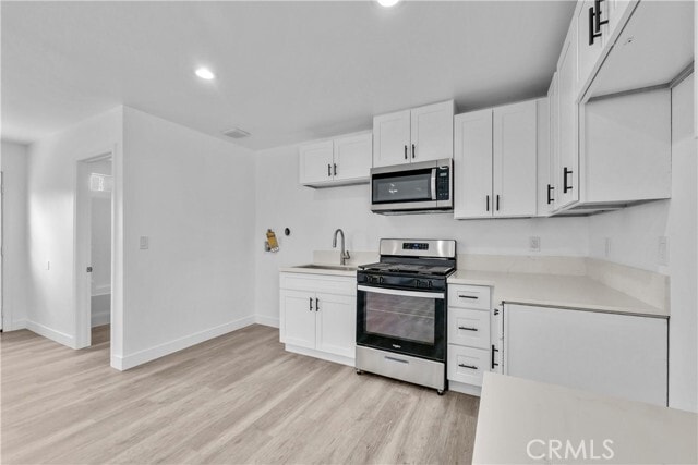 Building Photo - 9156 Catawba Ave