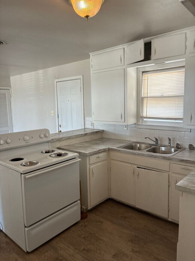 Building Photo - Available Now!