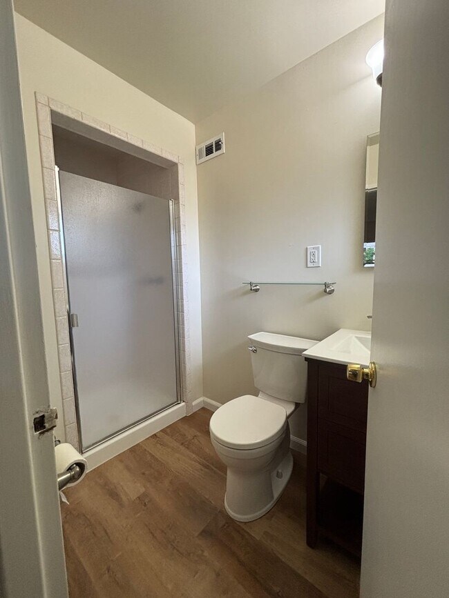 Building Photo - Prime Santa Clara Living Minutes from SCU, Valley Fair & Santana Row, Must See!!