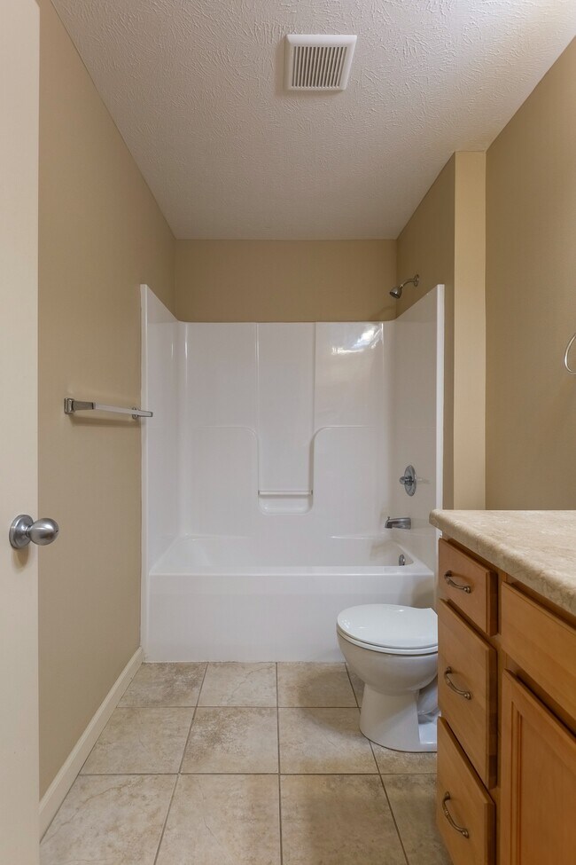 Floorplan - Square 131 - 4880 - 12 Plex