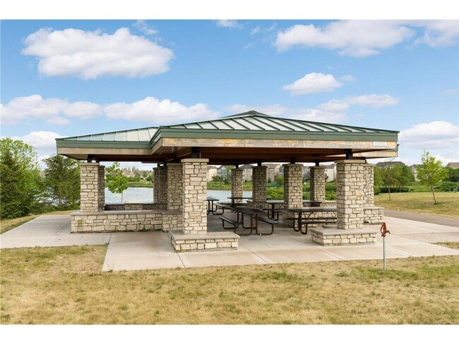 Building Photo - 15590 Duck Trail Ln