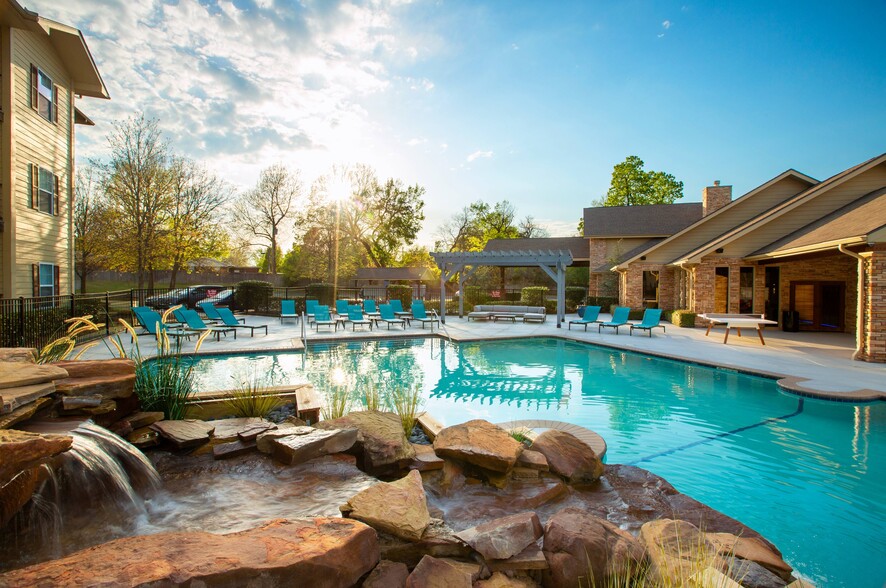 Resort Style Pool - Flats at Norman