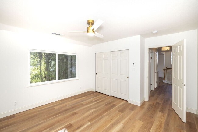 Building Photo - Executive Home With Remodeled Bathrooms + AC in Old Palo Alto