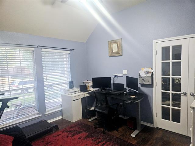 Building Photo - 3019 Stallion Crossing