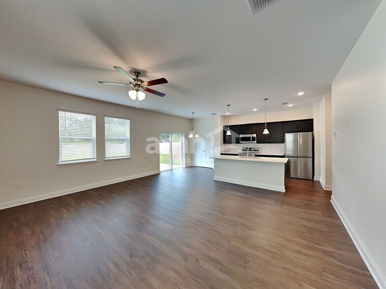 Building Photo - 6126 Little Blf Cir