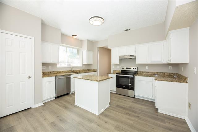 Building Photo - 6718 Scarlet Dr