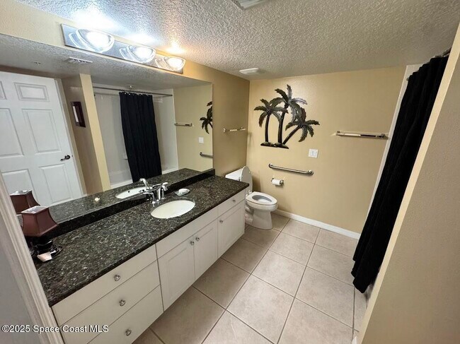 Building Photo - 7128 Marbella Ct