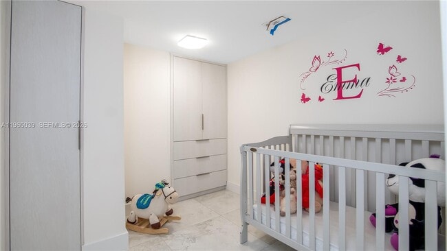 Building Photo - 1920 S Ocean Dr