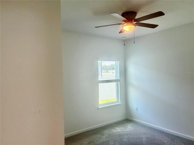 Building Photo - 4530 NW 14th Lp