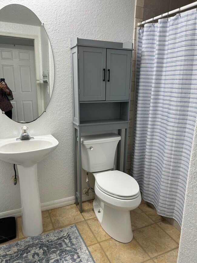 Building Photo - 441 Ocean Park Ln