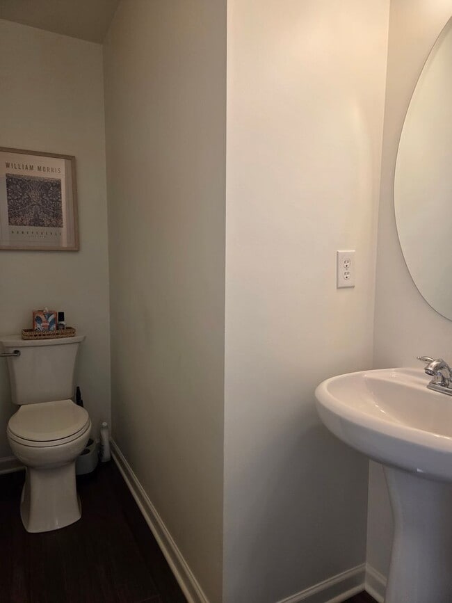 Building Photo - 2670 Sultan Supreme Way