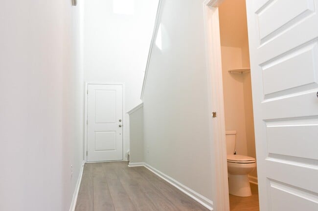 Building Photo - 1057 Saltgrass Way