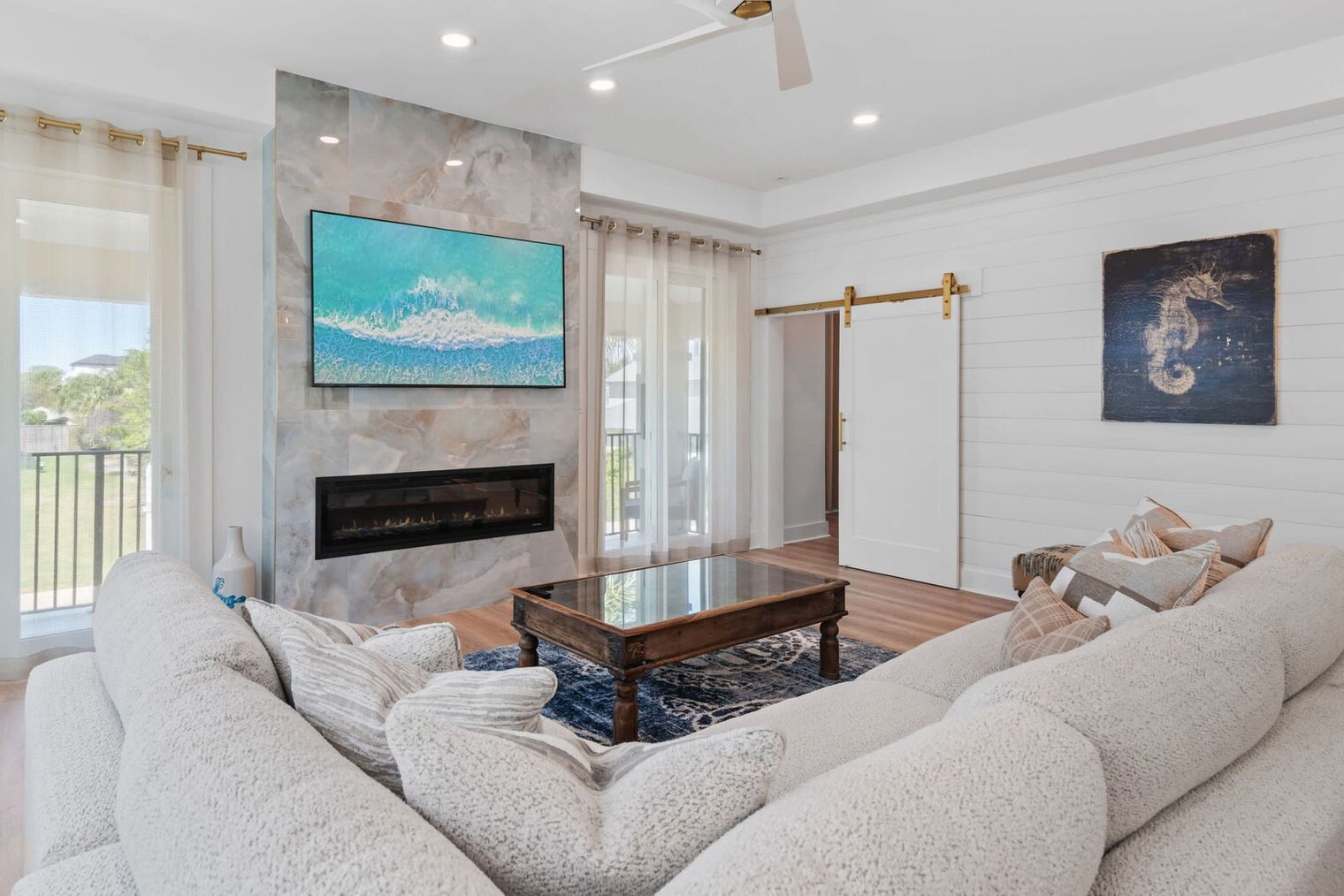 Building Photo - 20 St Francis Dr S