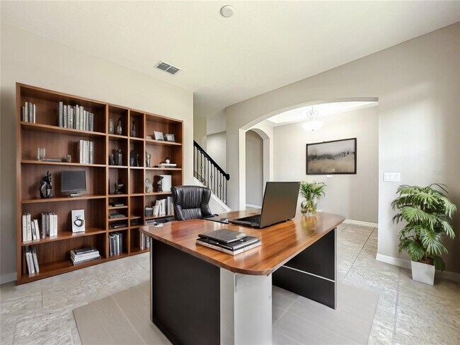 Building Photo - 137 Drayton Ave