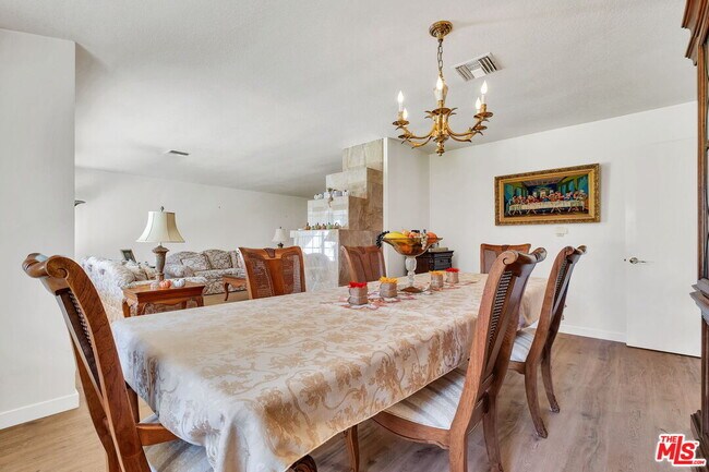 Building Photo - 7121 Arizona Ave