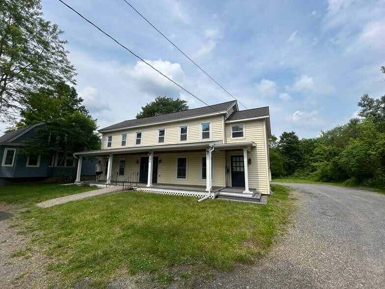 Building Photo - 39 Main St