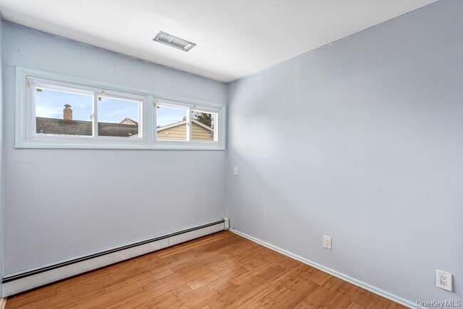 Building Photo - 1 Virginia Rd