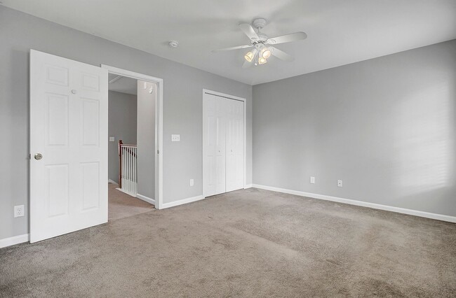 Building Photo - Premier Living With Dual Primary Suites & Community Comforts