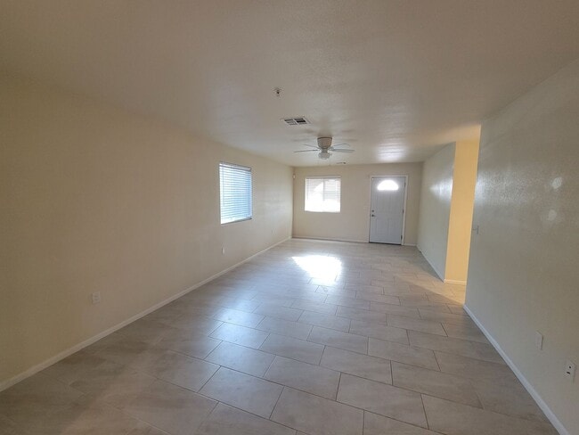 Building Photo - Stunning 4-Bedroom Home in Imperial