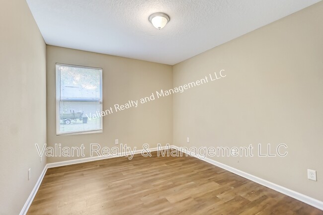 Building Photo - 8151 Lanette St