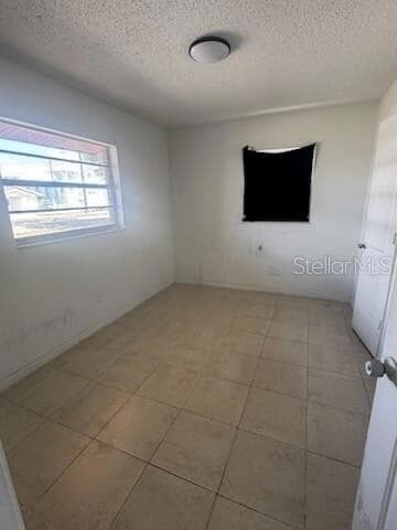 Building Photo - 217 W Whidden St