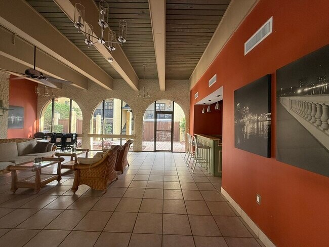 Building Photo - 5306 Santa Rosa Ct