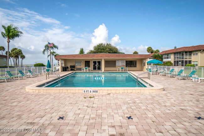 Building Photo - 6500 Falcon Way