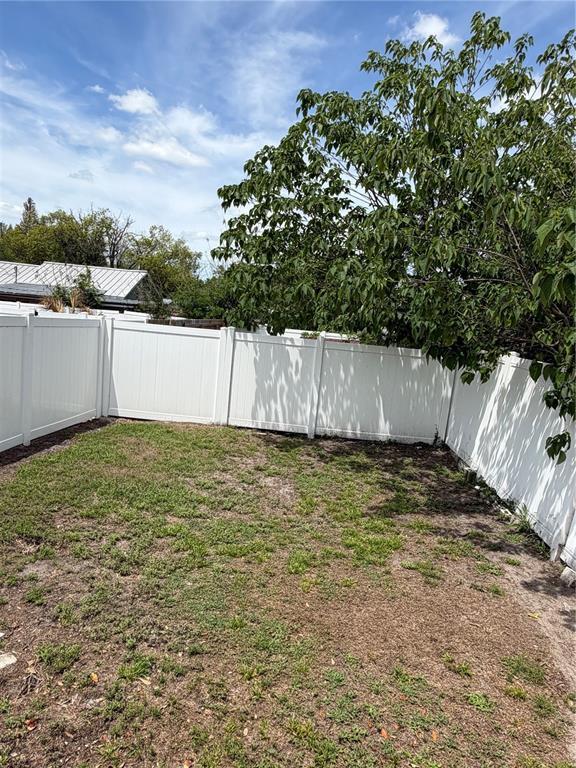 Building Photo - 1725 Fairview Shores Dr