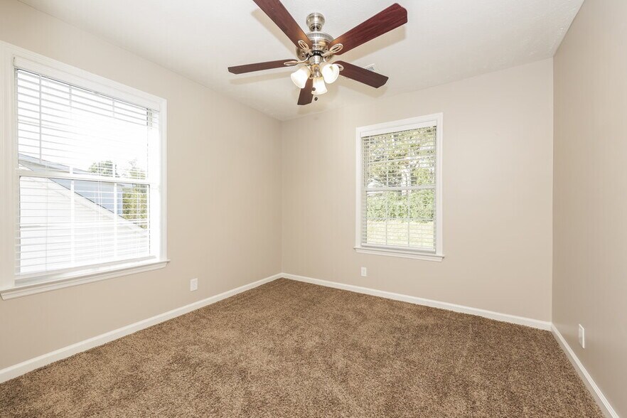 Building Photo - 2908 Split Oak Trail