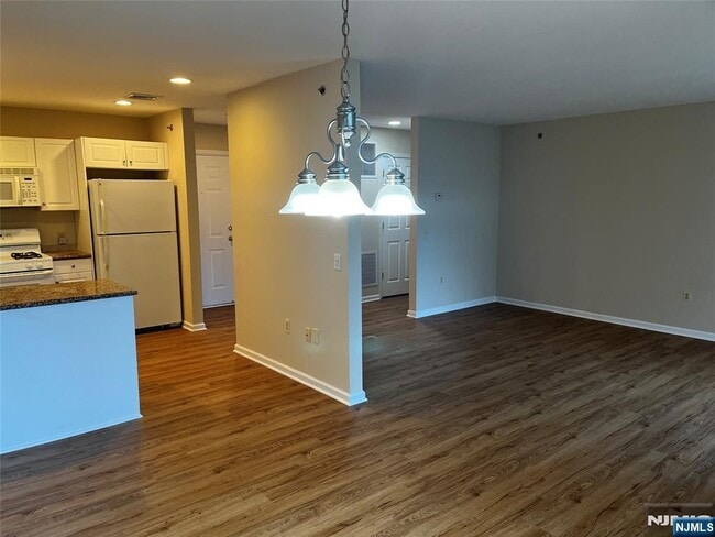 Building Photo - 36 Wanamaker Ave