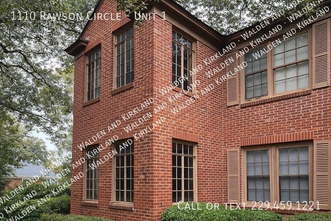 Building Photo - 1110 Rawson Cir
