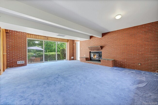 Building Photo - 67 Malvern Ln