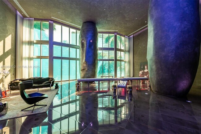 Building Photo - 495 Brickell Ave