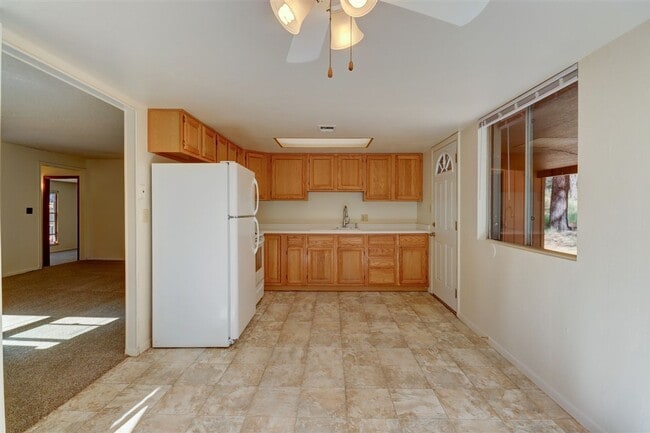 Building Photo - Rent this Cabin that backs to Prescott Nat...