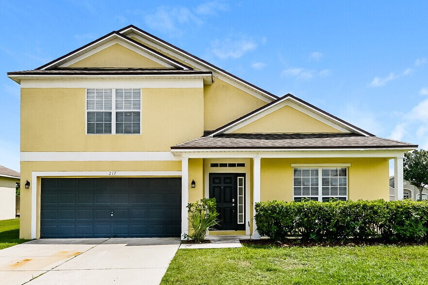 Primary Photo - 217 Casa Marina Pl