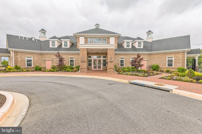 Building Photo - 9105 Fox Stream Way