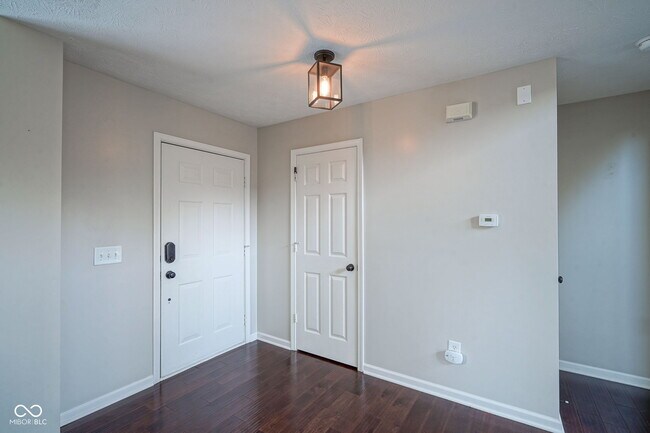 Building Photo - 4018 Ivory Ct
