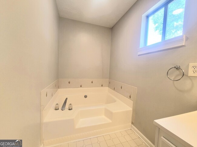 Building Photo - 10834 Sunfield Way