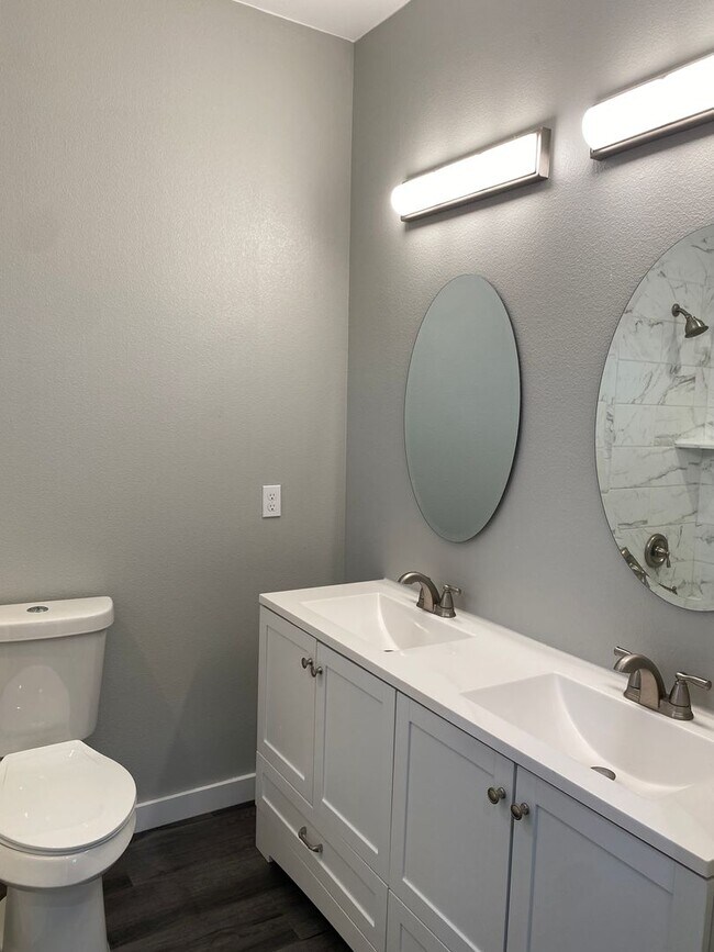 Building Photo - Renovated 3-Bedroom Home in Jefferson Heights