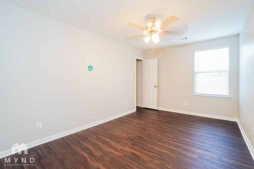 Building Photo - 28846 Llano River Loop