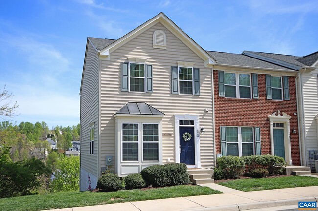 Building Photo - 2000 Asheville Dr
